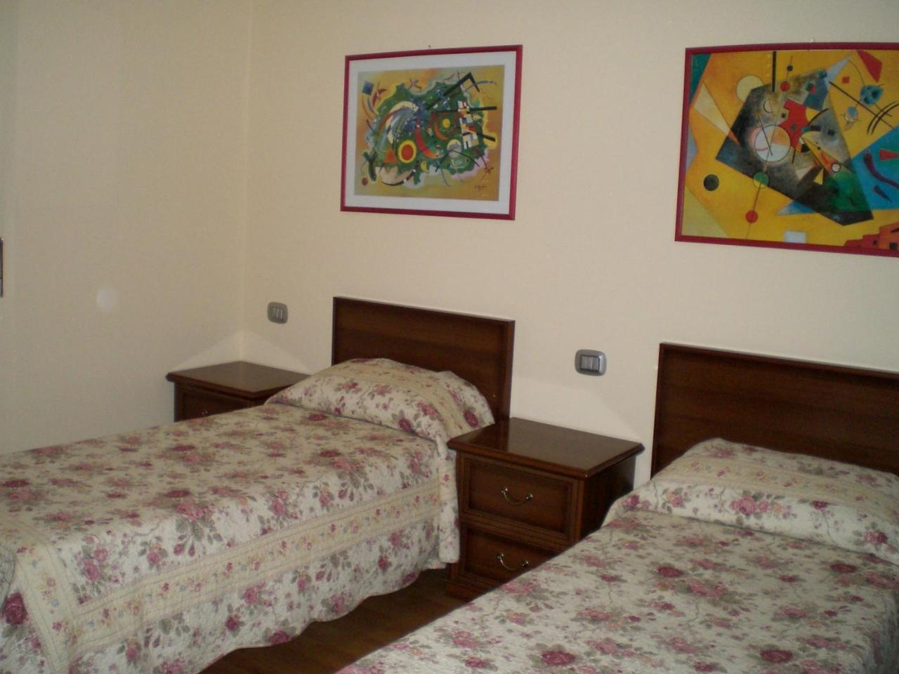 Hotel San Giorgio Tavazzano Esterno foto